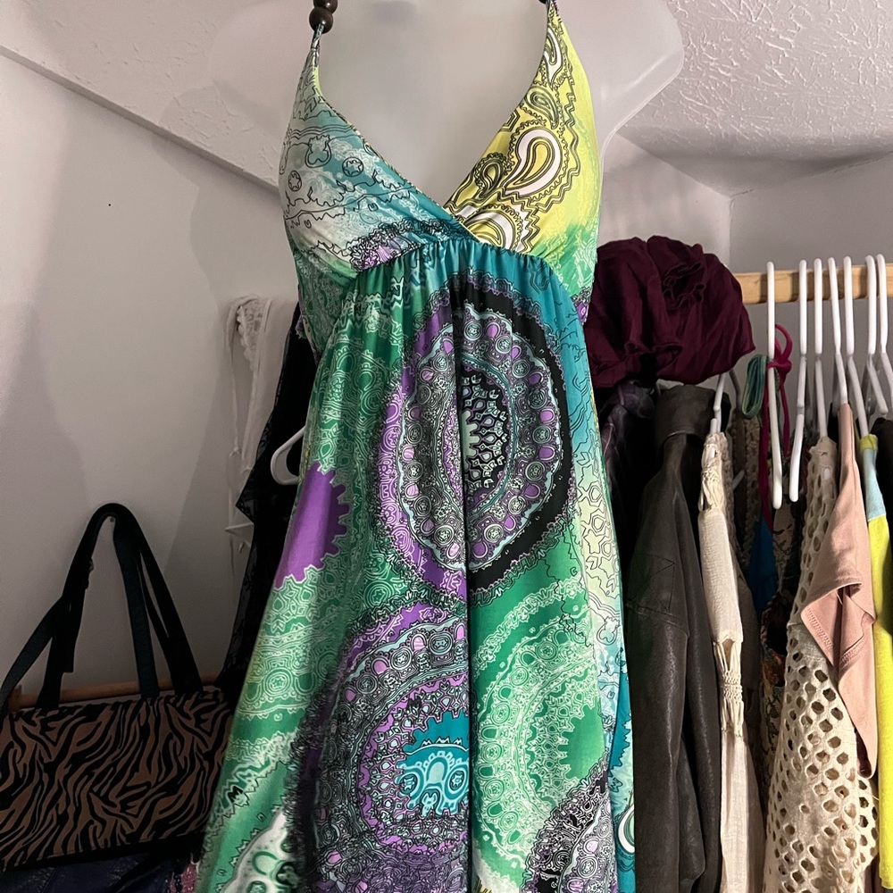 Elegant Multicolor Paisley Maxi Dress